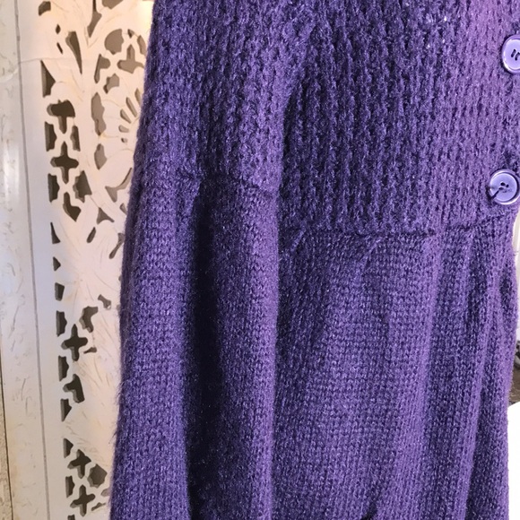 Dark purple small/medium button up long sweater - Picture 4 of 6